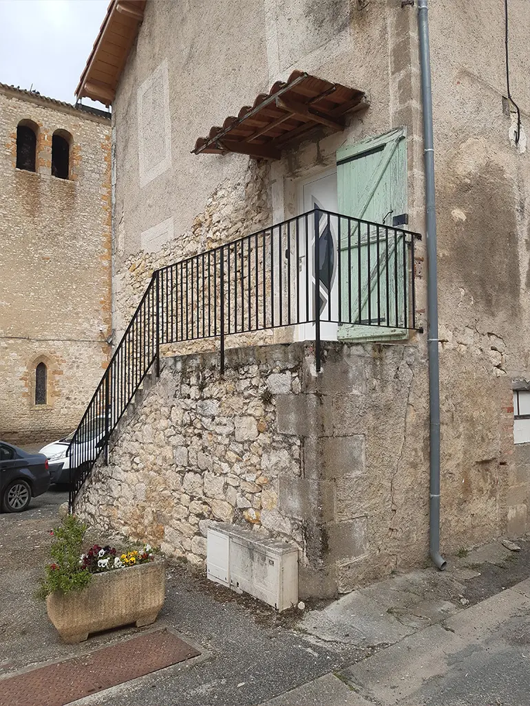 Rampe d'escalier extérieure